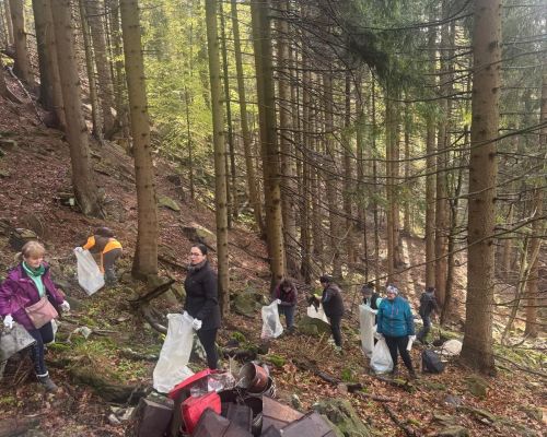 Deň Zeme v obci dňa 20.04.2025 obr. 12