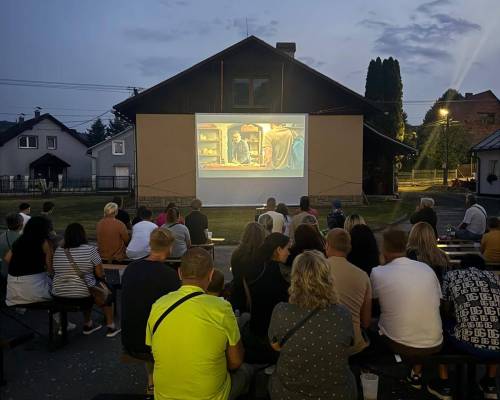 Letné kino obr.: 2